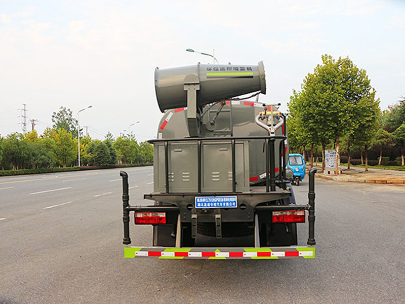 東風(fēng)福瑞卡9噸霧炮灑水車