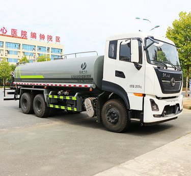 東風(fēng)天龍23噸噴霧灑水車